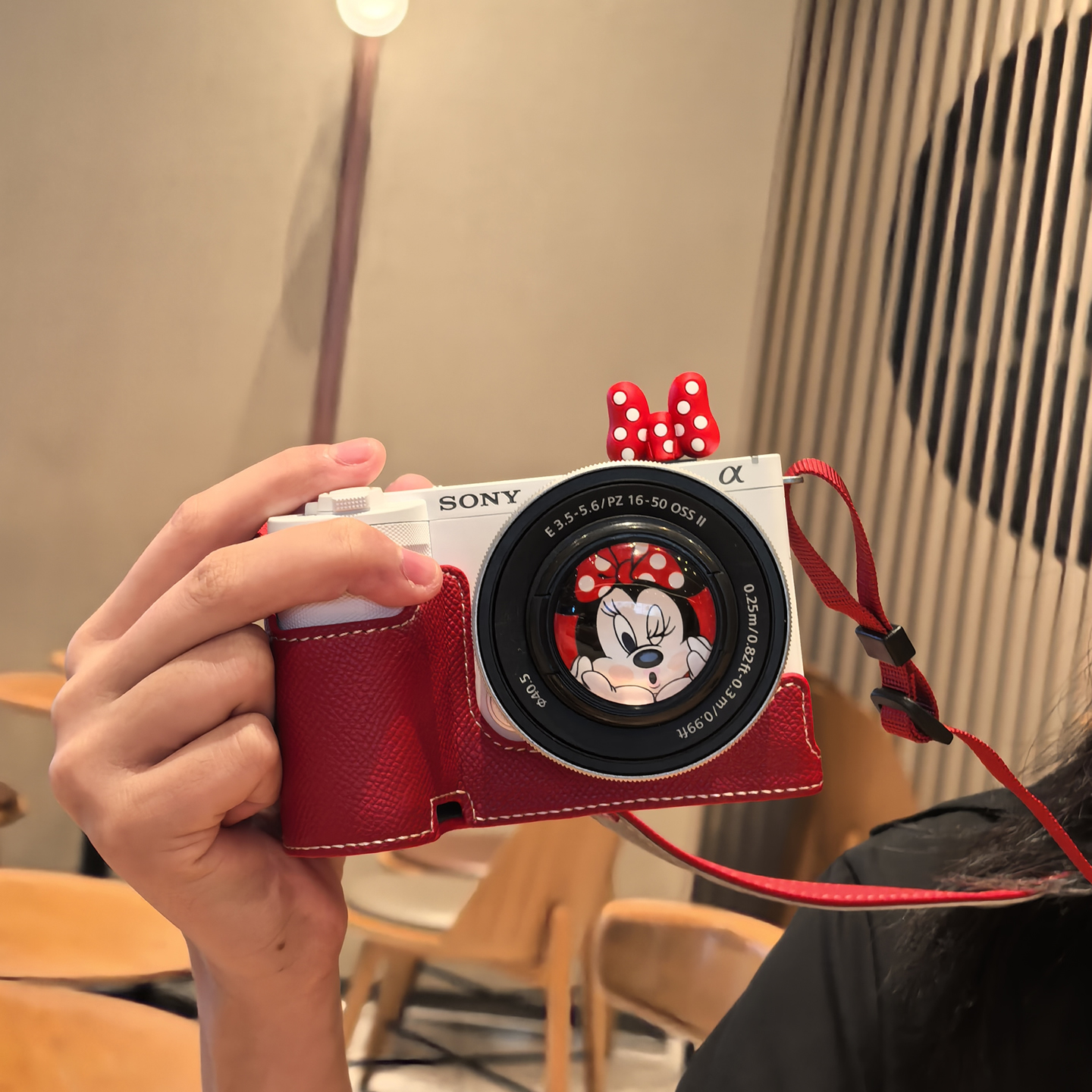 索尼zve10二代保护套A6400相机包适用于ZVE10K/L红色A7C2斜跨背带