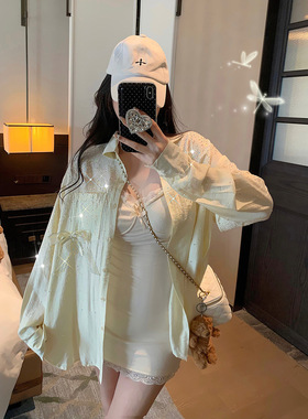 庄大泥 透明黄奶油系烫钻重工蝴蝶结秋季薄衬衫外套女