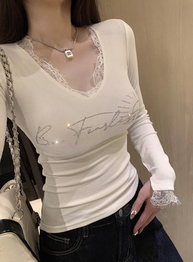 庄大泥 蕾丝拼接紧身v领长袖