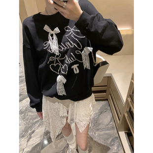 庄大泥 珍珠烫钻蝴蝶结黑色卫衣