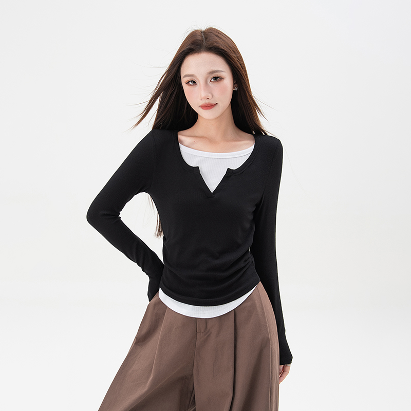 黑色假两件v领正肩长袖打底衫女