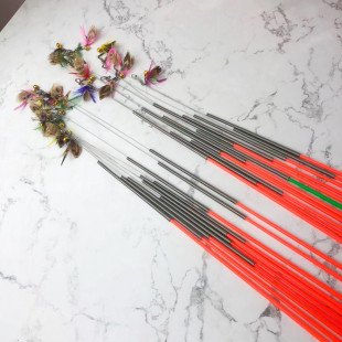 弹簧钢丝长杆小飞虫逗猫棒cfa比赛拍照猫玩具羽毛铃铛耐用仙女棒