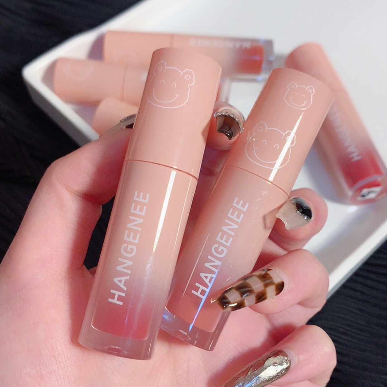 &HANGENEE&韩姬妮镜面水光唇釉渐变熊口红显白唇泥纪尼