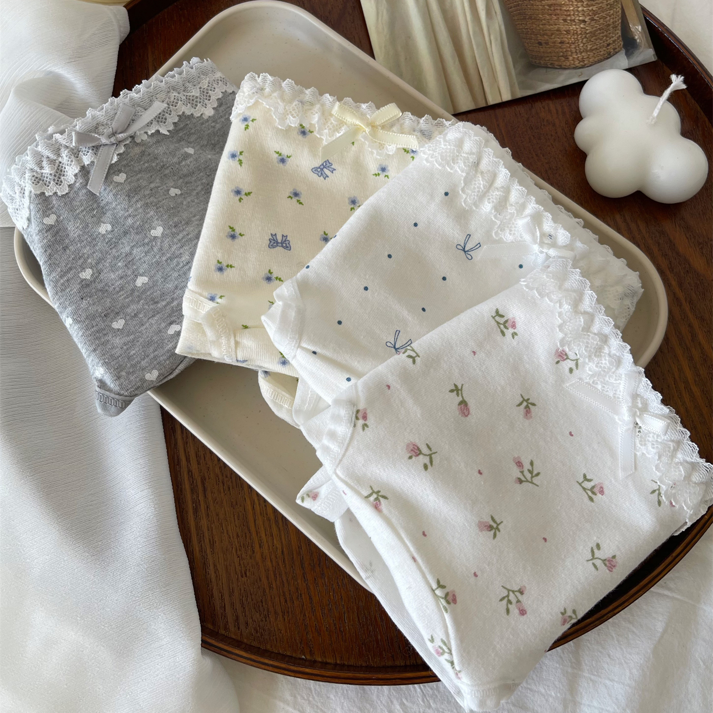 秋冬10A抗菌纯棉内裤女日系无痕中腰蕾丝边少女士三角裤包臀不夹