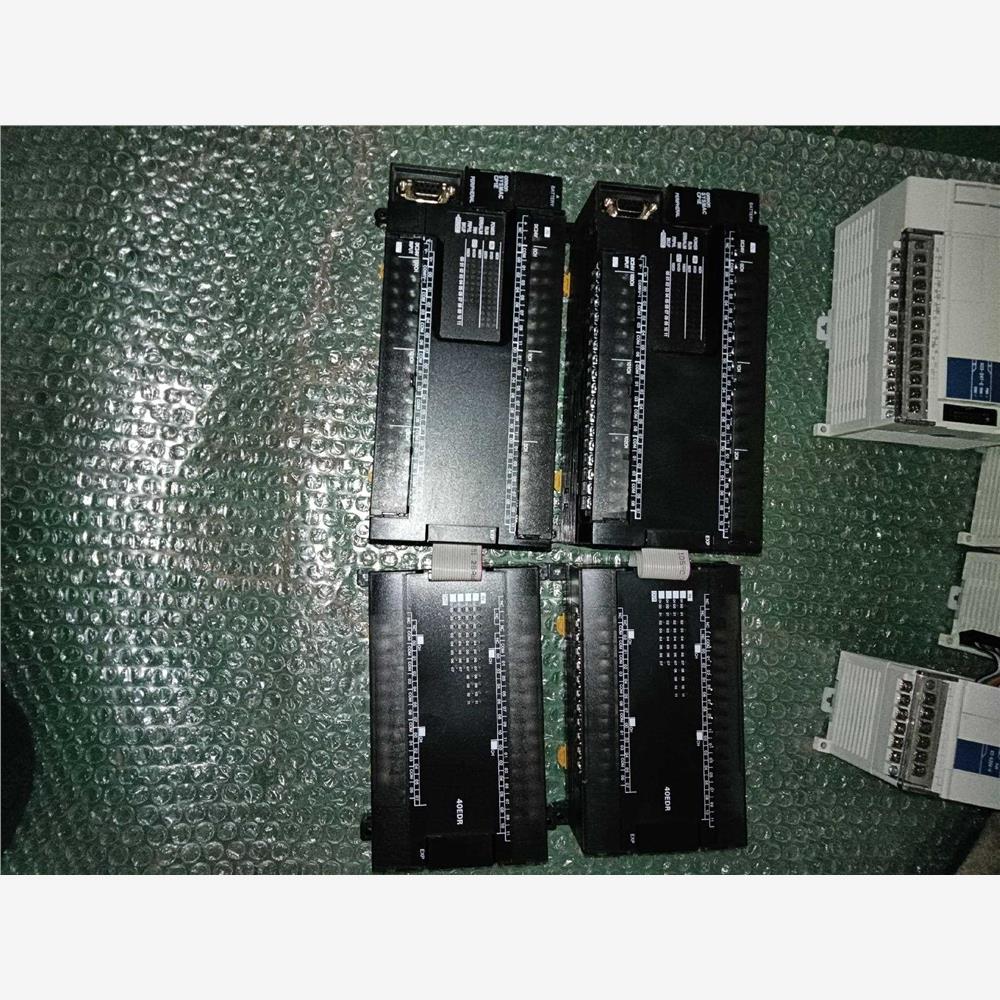议价99新，欧姆龙plc和模块，型号CP1E-N60SDT-D和