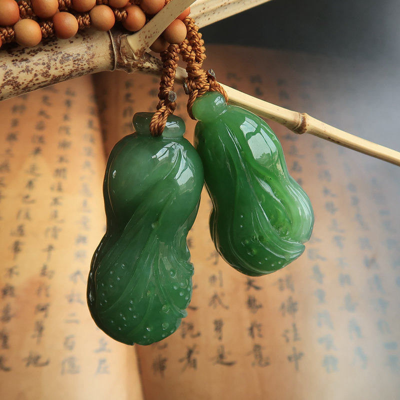 {志华日月}和田碧玉白菜玉器一对吊坠天然玉石手工雕刻招财挂件