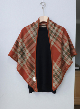 邂逅英格兰 英伦格子 精品山羊绒三角巾形披肩秋冬季保暖双面围巾