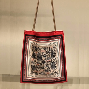 国风桑蚕丝斜纹绸真丝单肩包街头轻便出行百搭时尚 真丝包包