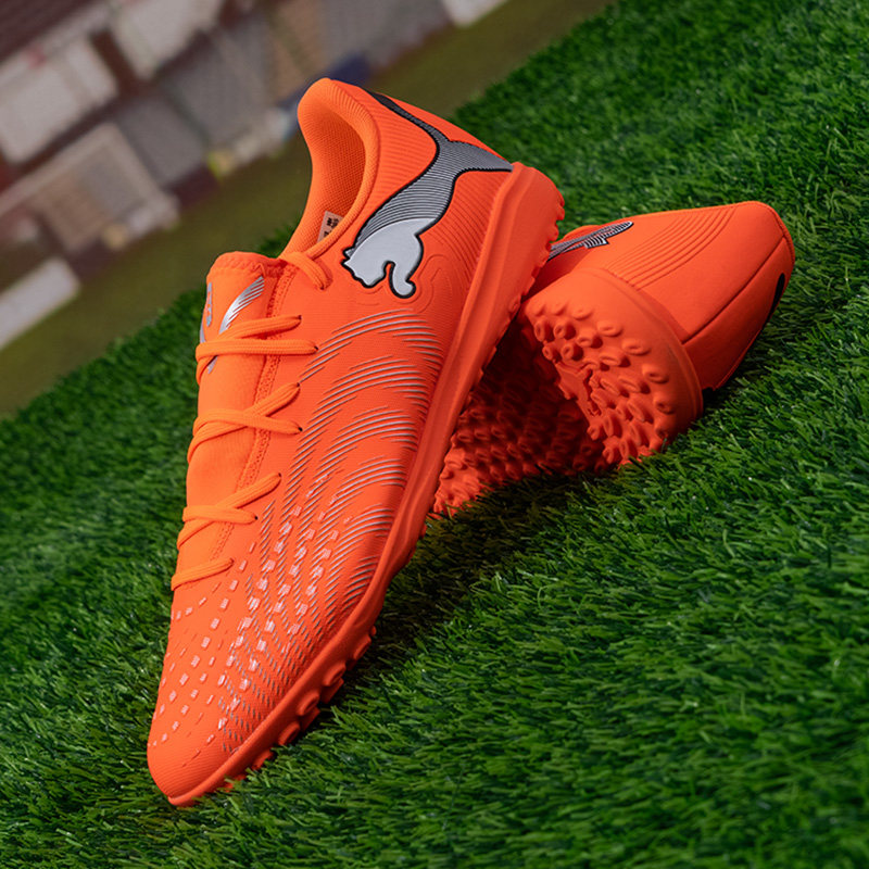Puma彪马男女鞋2026新款耐磨透气人造草坪TT碎钉足球鞋 108918-01