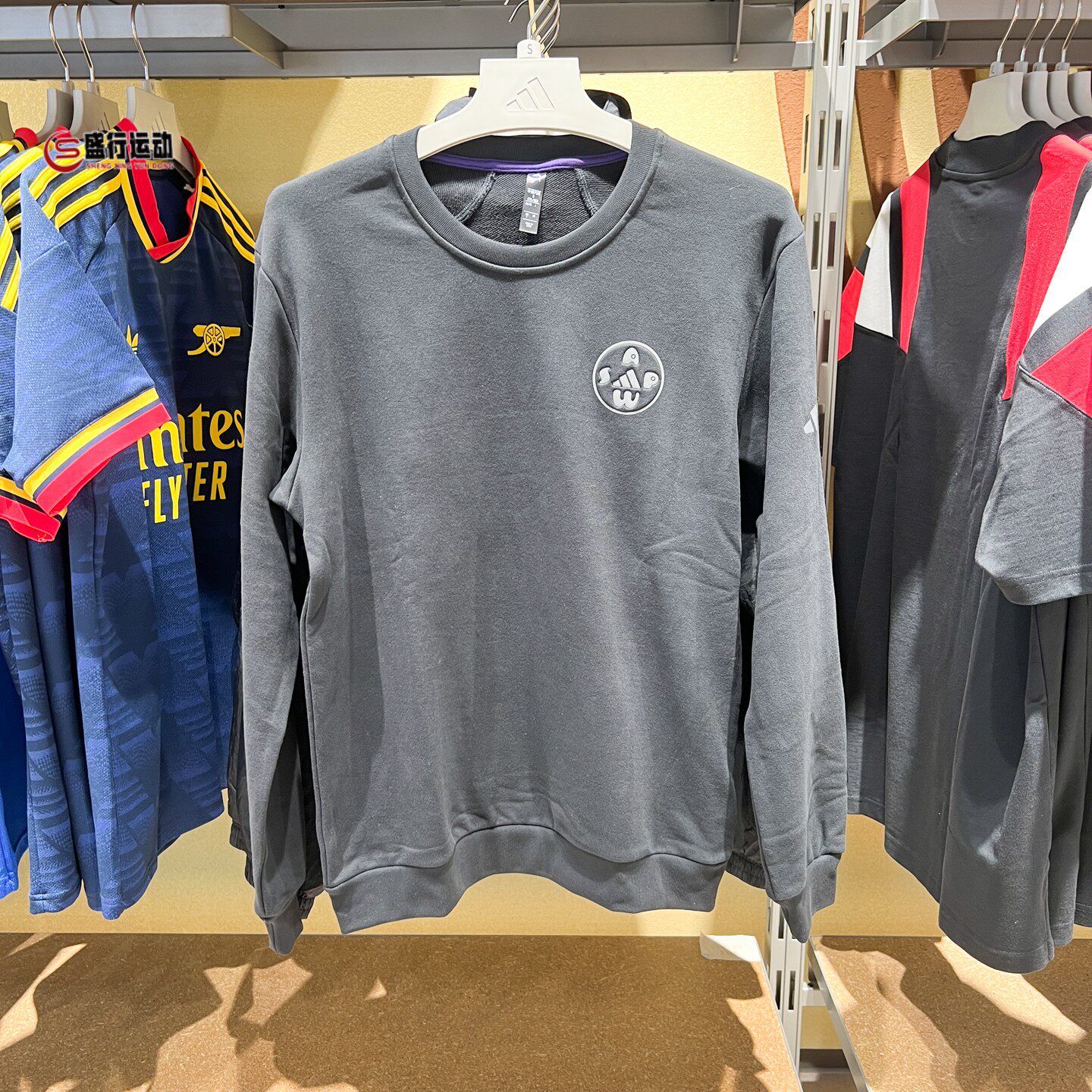 Adidas阿迪达斯男装2026冬款都市骑行系列透湿保暖休闲卫衣LD7454