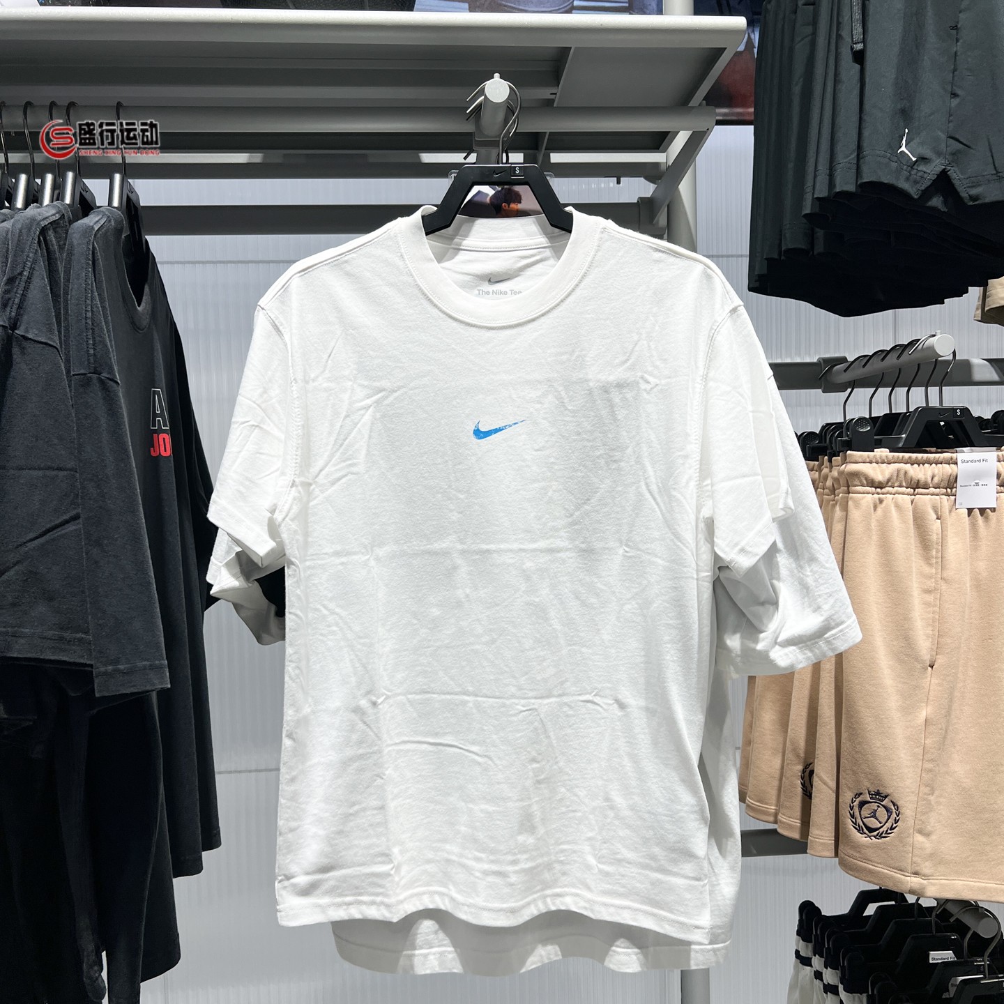 Nike耐克男装2026年秋季经典日常宽松运动休闲短袖T恤 IM5055-100