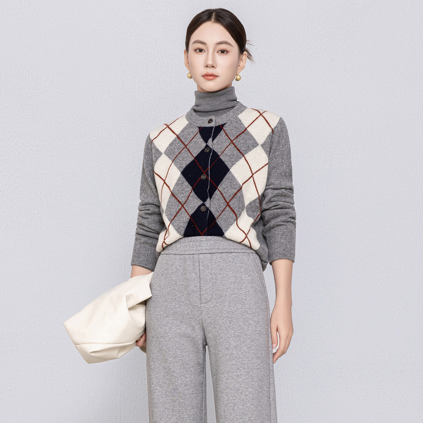 曼依拉100%绵羊毛菱形毛衣