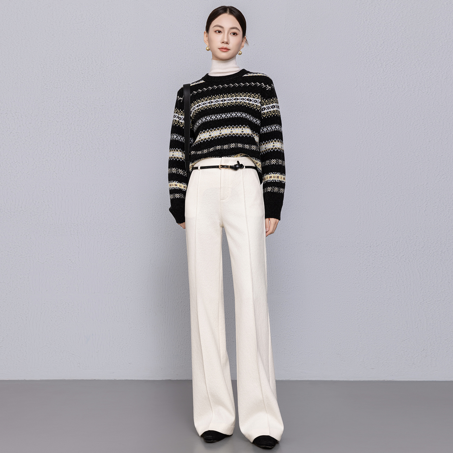 显瘦白色提花蚕丝毛呢微喇裤