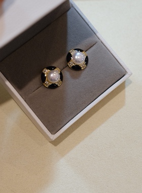 流素losu—925天然珍珠简约黑色复古精致小巧百搭2025爆款小耳钉