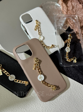 InTheCase简约小众字母iphone17ProMax时髦知性复古贝壳金银防摔情侣挂链荔枝皮纹半包手机壳适用于苹果华为
