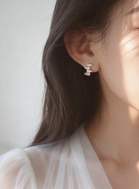 高级感精致轻奢闪耀不规则锆石无耳洞蚊香盘耳夹女气质新款冷淡风