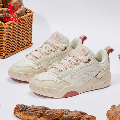 板鞋乔丹潮流厚底面包鞋女鞋