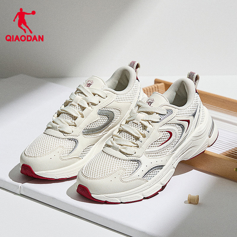 开元SE乔丹休闲鞋女士夏季新品轻便网面透气复古跑鞋运动鞋女鞋子