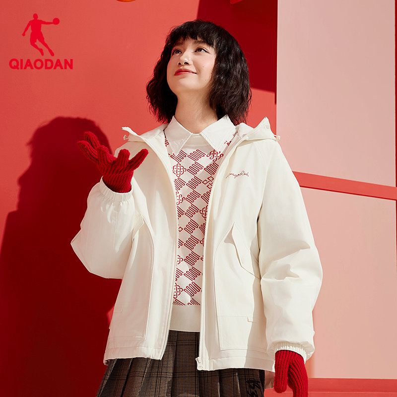 乔丹新款日日有财新年厚外套女2026春季商场同款防风连帽宽松上衣,运动服/休闲服装,运动风衣,淘宝优惠券,粉丝福利购,淘宝优惠卷