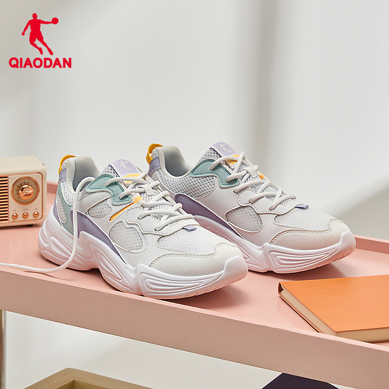 乔丹网面透气休闲鞋女