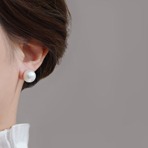 法式赫本风高级感小灯泡珍珠耳钉