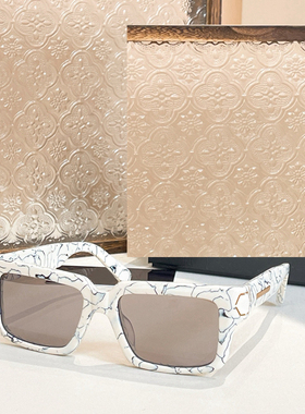 防紫外线遮阳墨镜男女款时尚方形