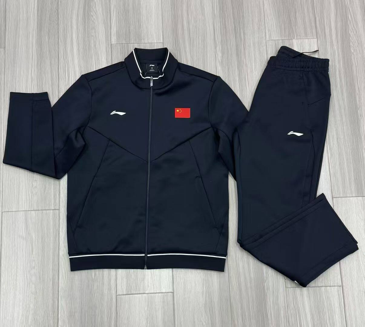 李宁赞助2026中国代表团国家队长袖套装运动休闲套装国服