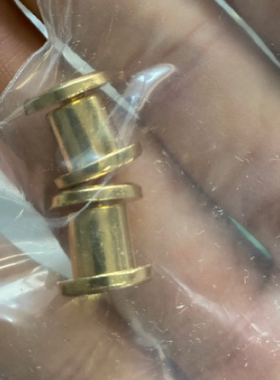 腰带铆钉扣即插即用备用