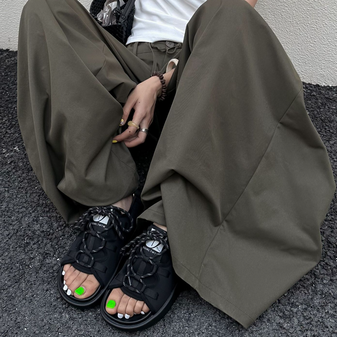 VEEFSHOW 339-1 时尚复古厚底平底一字拖鞋女夏季系带休闲凉鞋,女鞋,休闲凉鞋,淘宝优惠券,粉丝福利购,淘宝优惠卷