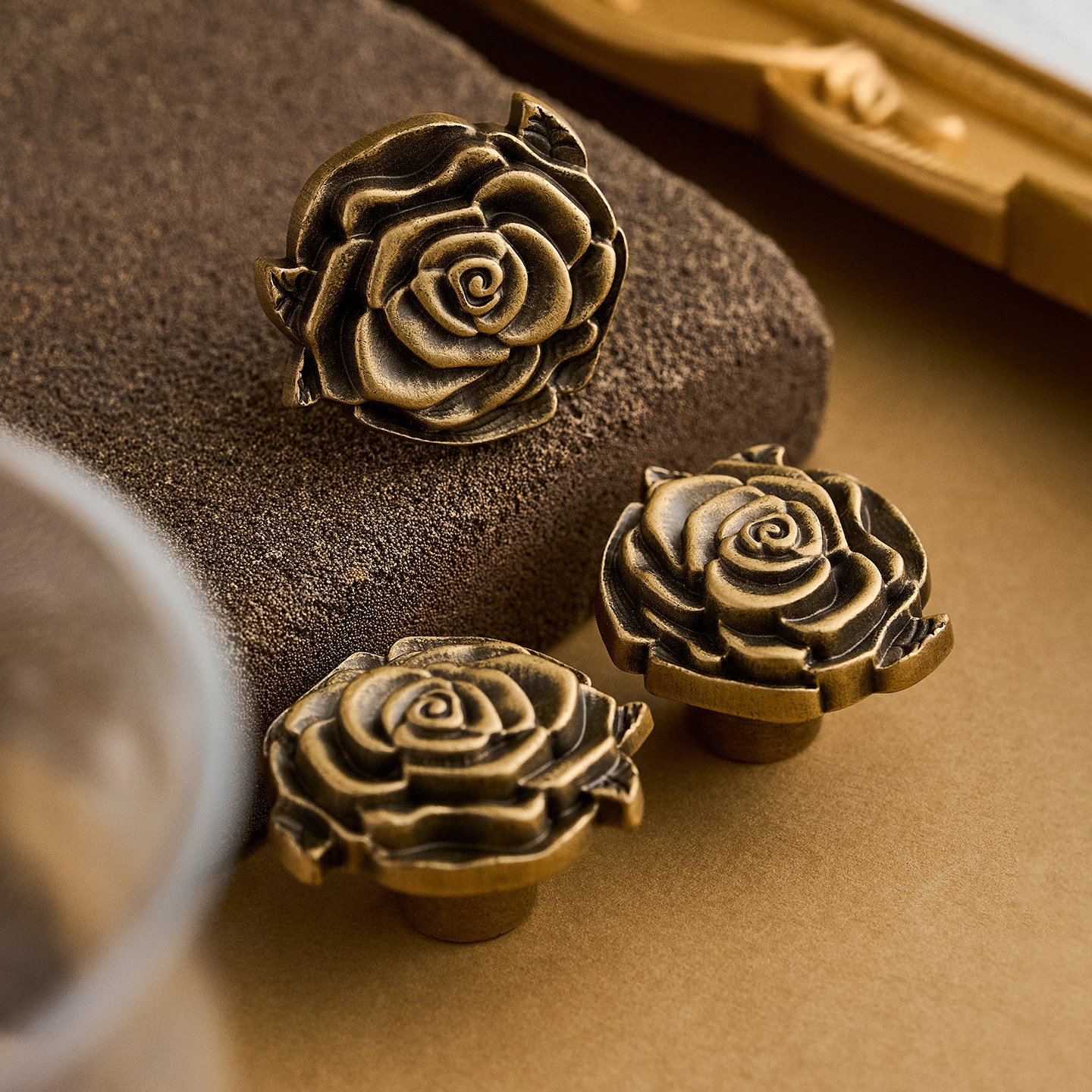 屿铜法式复古黄铜柜门小拉手衣柜抽屉橱柜鞋柜家具玫瑰花柜子把手,基础建材,小拉手,淘宝优惠券,粉丝福利购,淘宝优惠卷
