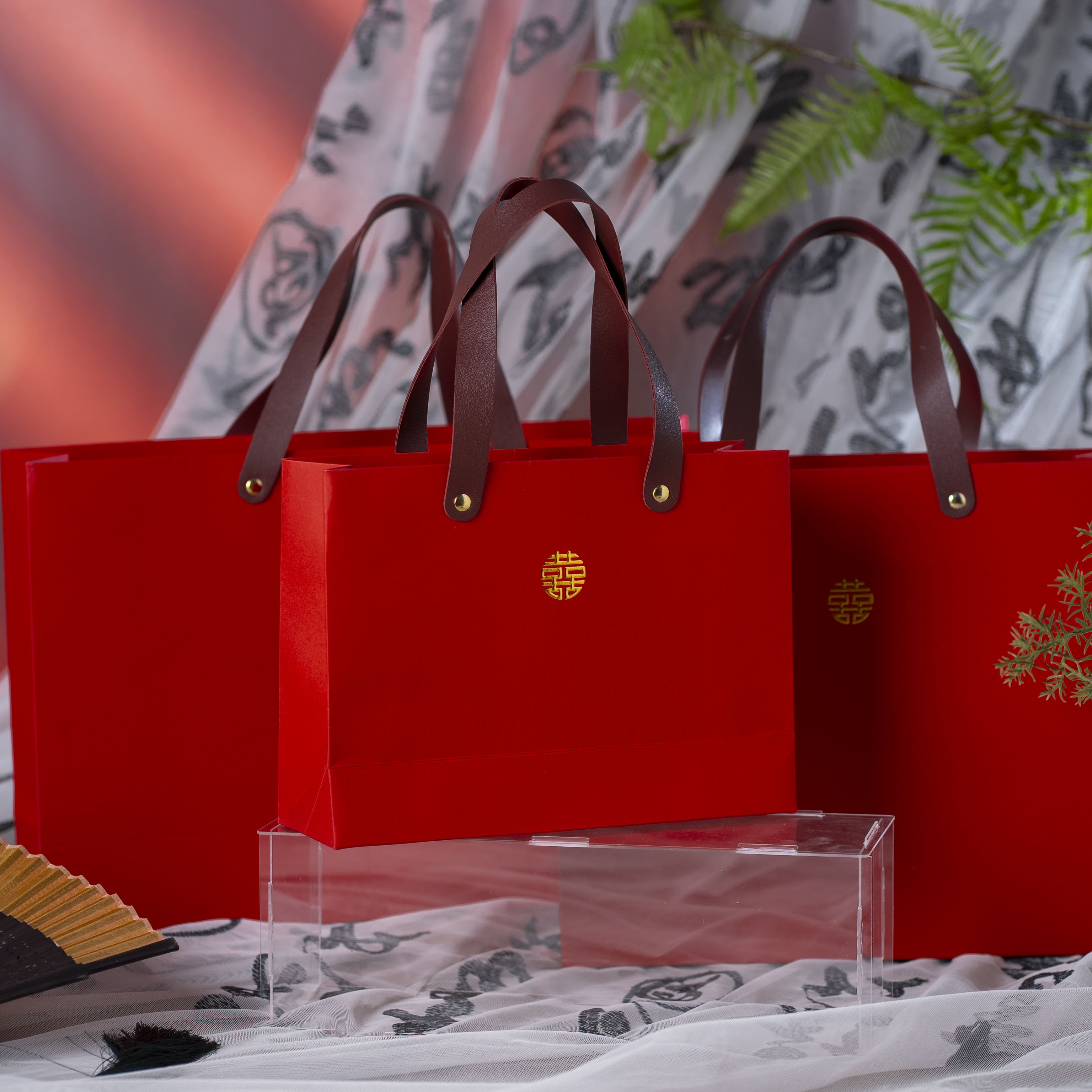 大红色礼品袋PU手提纸袋喜庆订婚结婚伴手礼袋礼物包装袋子可定制