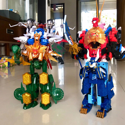 达力2天地兽圣狮王红凤凰玩具