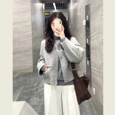 韩系赫本风灰色呢子大衣女冬季新款小个子高级感气质短款毛呢外套