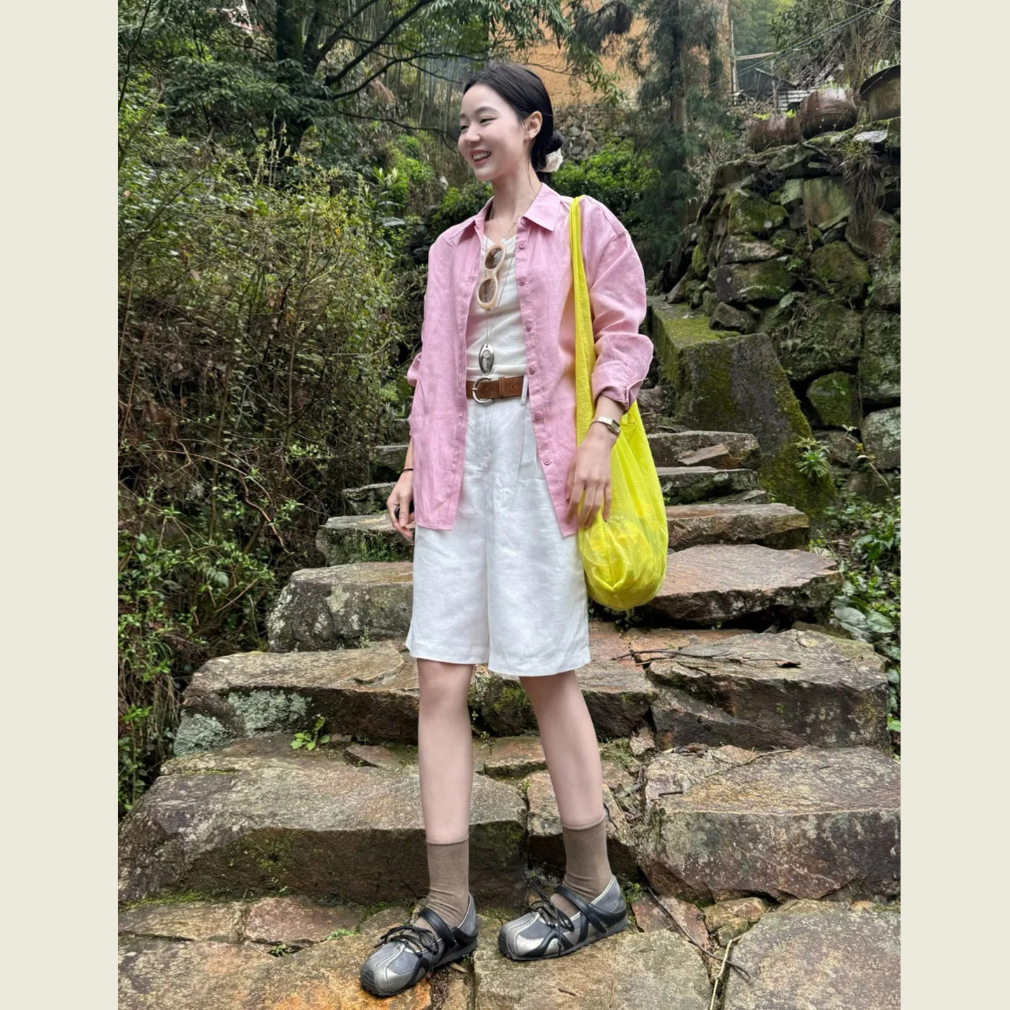 老钱风度假休闲松弛感套装图片