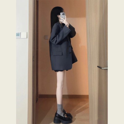 百搭高级感黑色西装外套