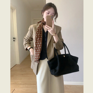 卡其色西装 韩系通勤高级感廓形宽松休闲西服上衣 外套女春秋新款