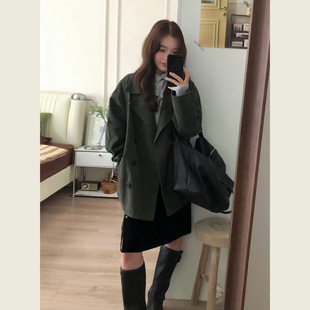复古老钱风军绿色翻领风衣女春秋季慵懒松弛感双排扣中长休闲外套