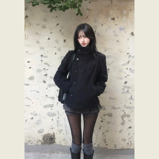 韩系赫本风黑色立领短毛呢外套女秋冬季小个子显瘦单排扣呢子大衣