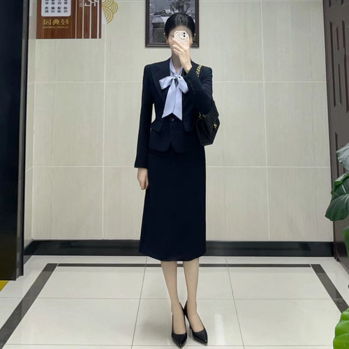 藏青色通勤面试西装套装