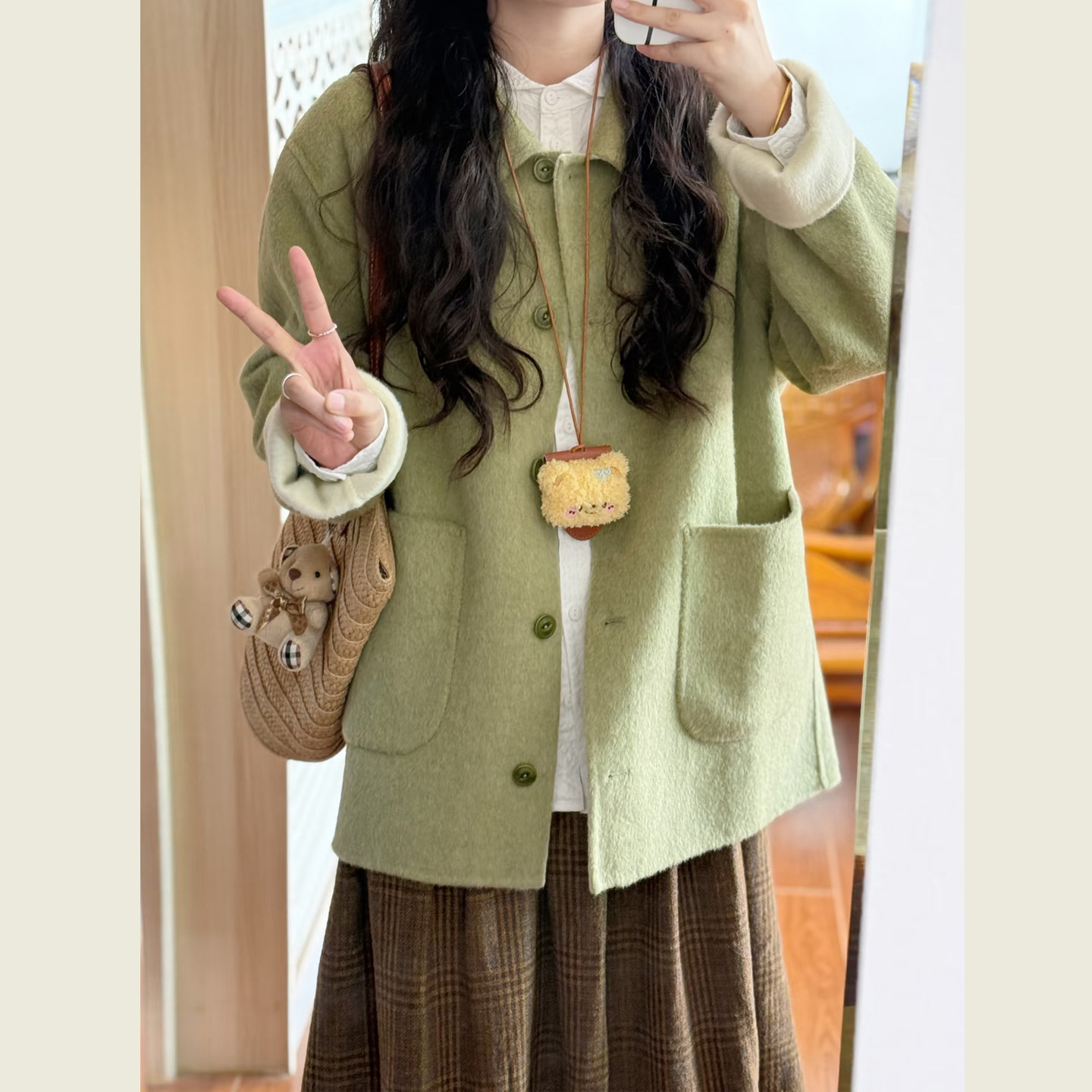 韩系绿色宽松休闲减龄毛呢大衣