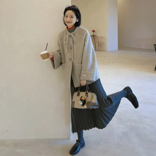 甜美减龄蝴蝶结灰色呢子大衣女短款秋冬小个子单排扣圆领毛呢外套