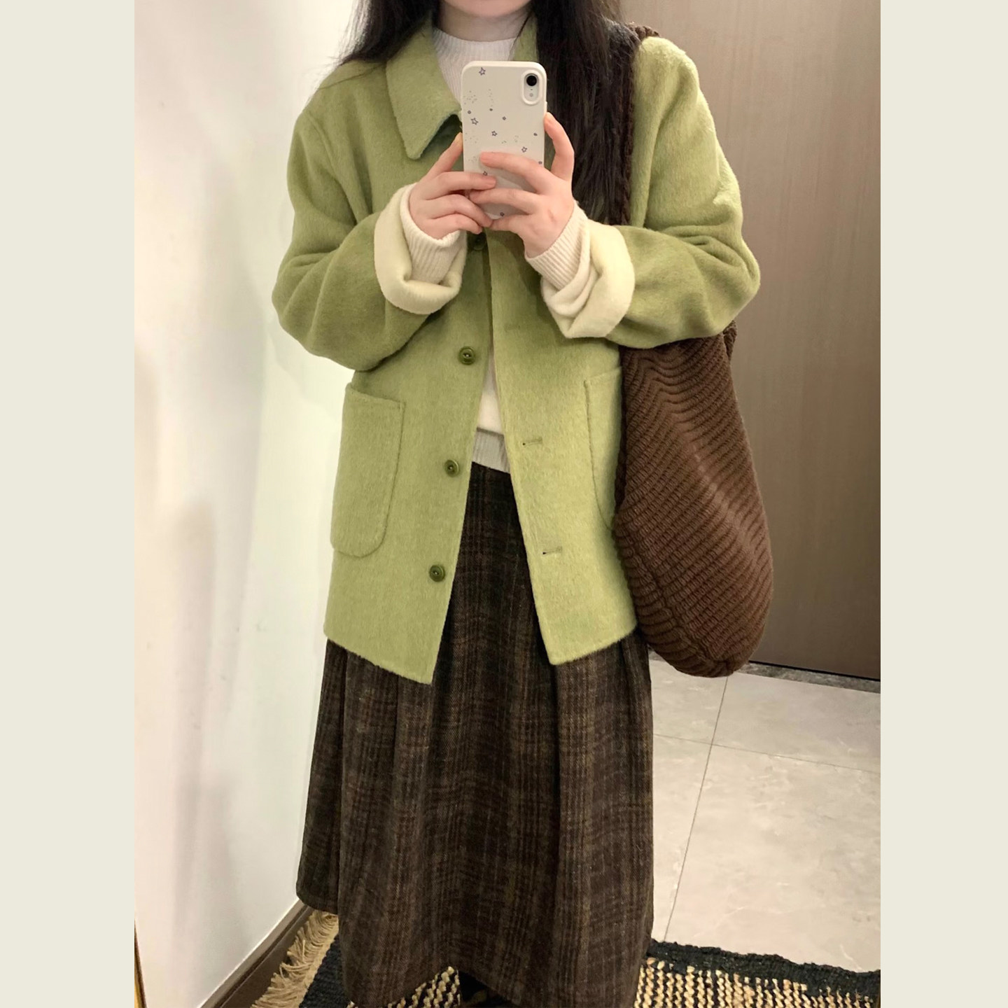 韩系绿色翻领宽松休闲毛呢大衣