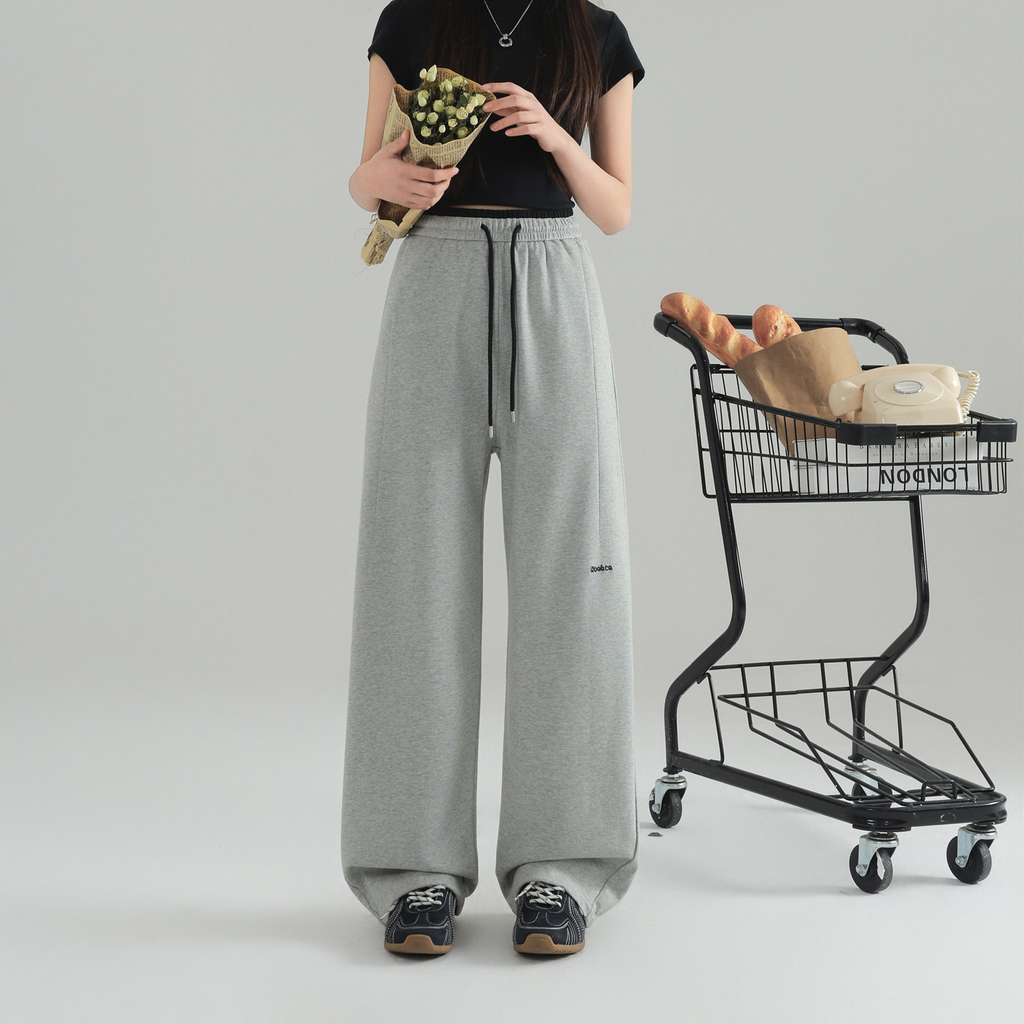 骄骄虎女童运动裤春季新款2026初中生高中生直筒裤休闲长裤子9047