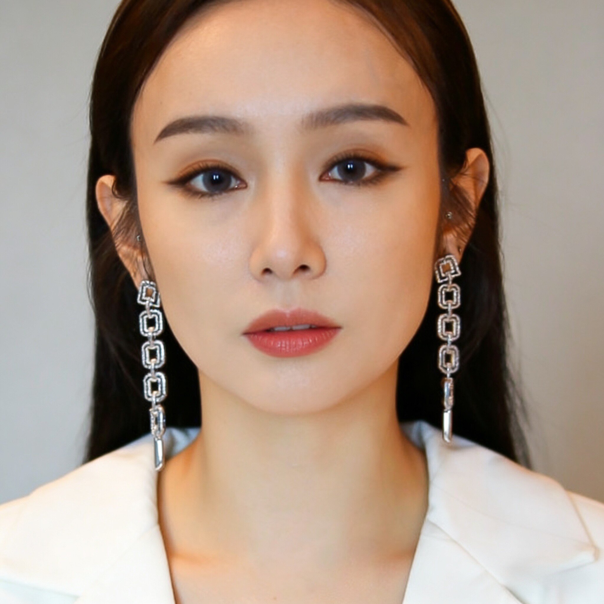 魔猫昭昭主持演出锆石长款耳环显瘦气质耳饰小众轻奢纯银耳针耳钉