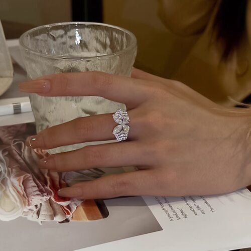 超闪冷淡风满钻镶嵌蝴蝶925银戒指2026新款食指戒气质高级感手饰