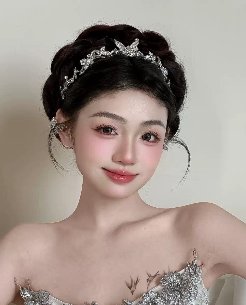 魔猫昭昭森系仙美高级感新娘皇冠蝴蝶王冠发箍主婚纱造型头饰耳环