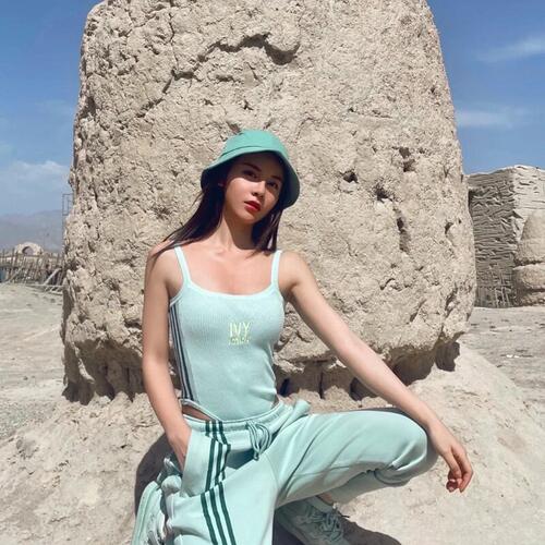 Adidas X Ivy Park Tank Body 碧昂斯合作款女子运动连体衣GR1488