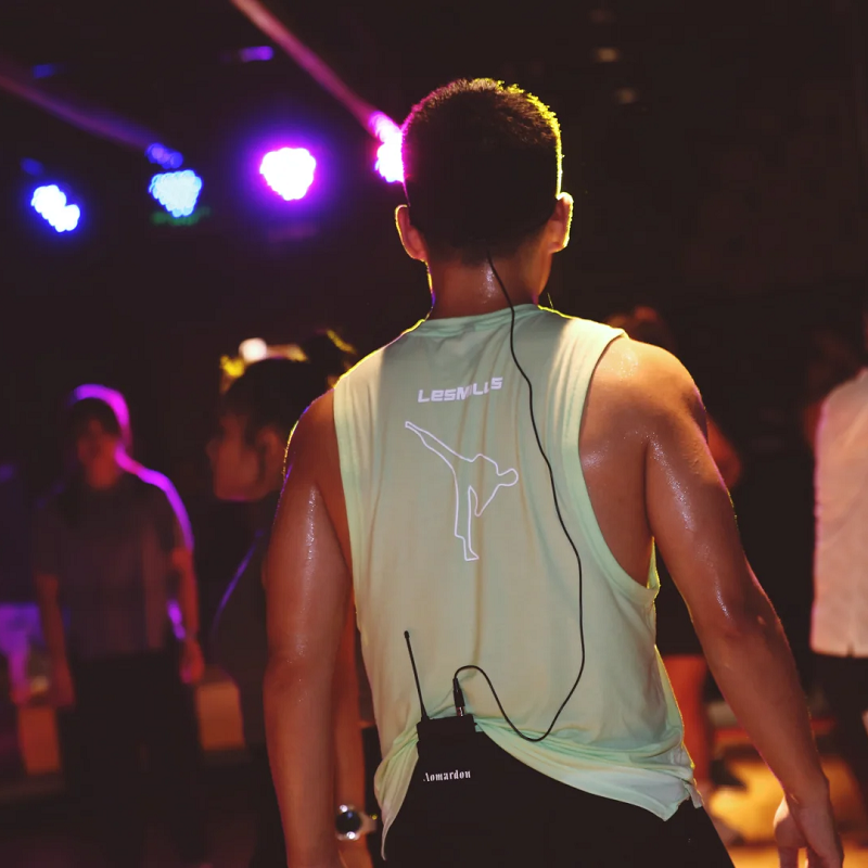 阿迪达斯男子健身运动速干背心