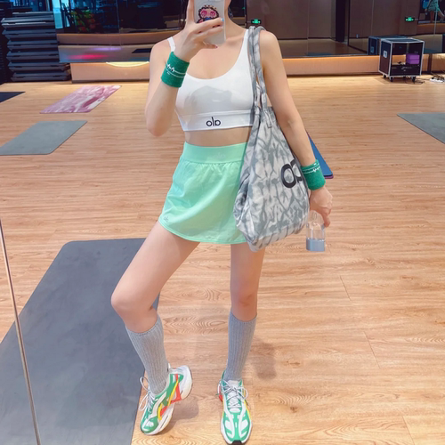 阿迪达斯女子运动休闲跑步鞋