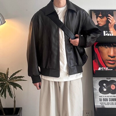 美式复古翻领PU机车皮衣男咖色